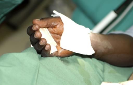 生活中的急救知識(shí) 避免踏入這些誤區(qū)