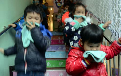 火災(zāi)防范及自救逃生常識