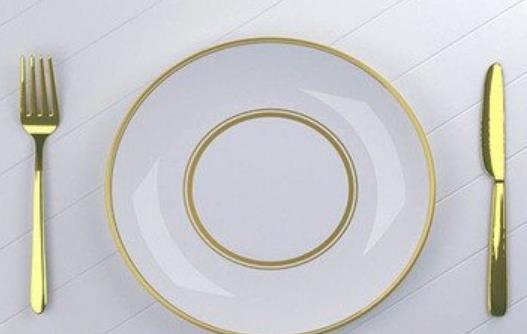 刀叉的用法竟有有歐式美式 教你正確而優(yōu)雅地使用刀叉