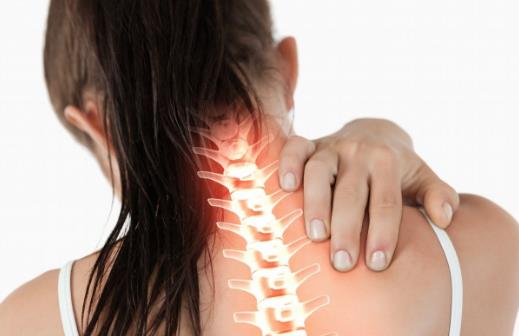 頸椎病出現視力下降一定要當心了 預防頸椎病的方法