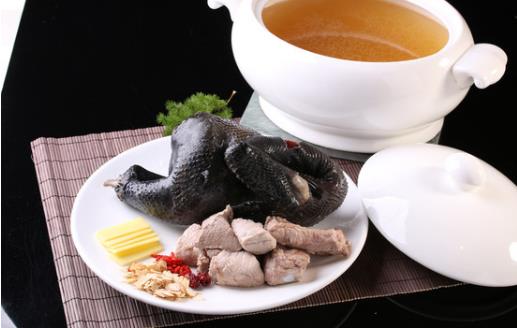 女性出現月經失調食補推薦?