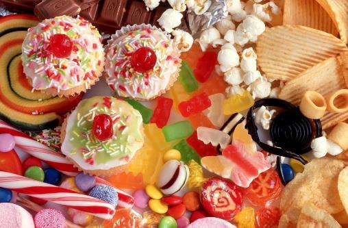 垃圾食品易導致動脈硬化 甚至還會縮短人的壽命