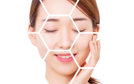 護理皮膚 記得盡量的不要忽略了眼睛周圍