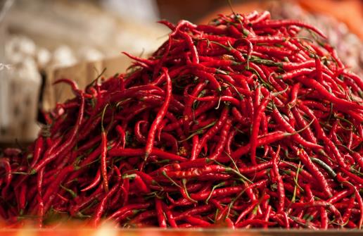 睡覺(jué)時(shí)流眼淚是身體出了問(wèn)題 過(guò)度用眼易致流淚