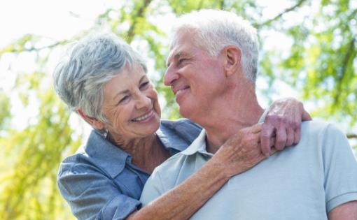 皮膚衰老顏齡大增的臉部細節(jié) 隨著年齡增長皮脂降低