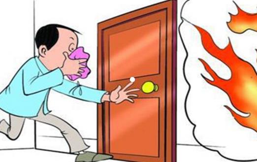 發(fā)生火災(zāi)不可盲目逃生 火場逃生九要訣