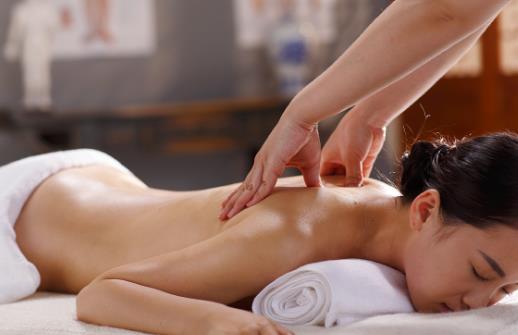 女性常敲打八大穴位祛斑又美容 美容養顏粥推薦