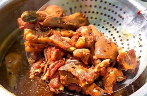 常吃隔夜菜會(huì)致癌 3種隔夜菜致癌