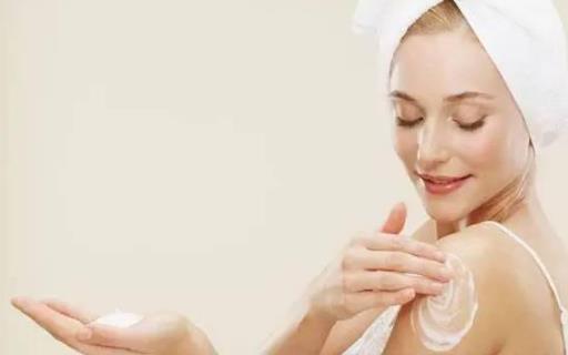 身體乳可以每天用  [轉載需保留出處 - 蘋果綠養生網] 身體乳