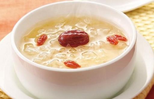 咳嗽的膳食原則及湯飲推薦 調養(yǎng)妊娠咳嗽的菜肴