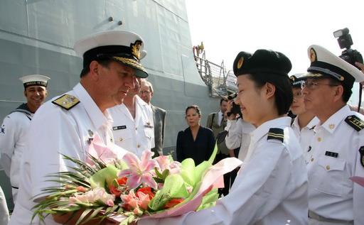 鮮花是高雅禮物 花卉在禮儀交往中的應用形式