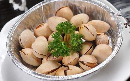 出現(xiàn)陰虛腎虧的表現(xiàn) 滋陰補(bǔ)腎的食物大盤(pán)點(diǎn)