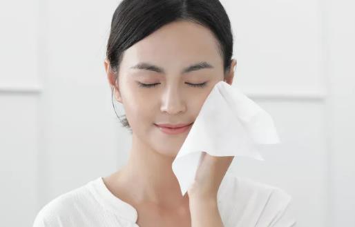 感冒雖然我們不能制服它 但還是有預防和緩解癥狀的辦法