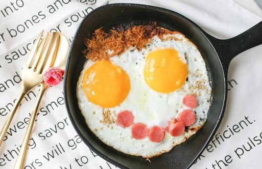 長期用開水沖雞蛋拌白糖吃，對身體有什么好處