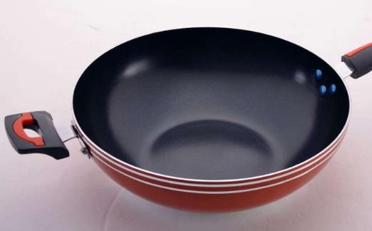 不粘鍋涂層的安全性 日常使用不粘鍋注意事項