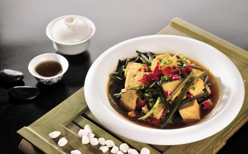 單吃豆腐太乏味 巧妙搭配營養加倍