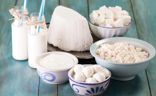 如果你媽也舍不得扔過期食品,那她也許是有科學依據的