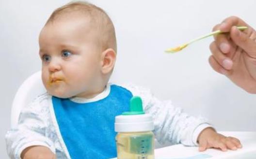 寶寶吃飯難 吃飯這事也得靠練