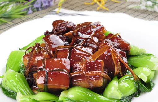 做了幾十年的紅燒肉,唯獨這個配方最好吃,不加一滴油,