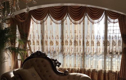 窗簾根本不用拆下來洗，家政阿姨教我一招，分分鐘洗干凈