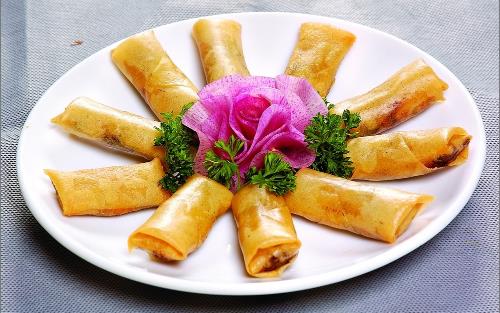春卷的N種做法大全，都在這了，春天里吃春卷，教你做超簡