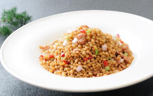 掌握幾個“炒飯”技巧，幫你做好小吃攤，從簡從速的做出