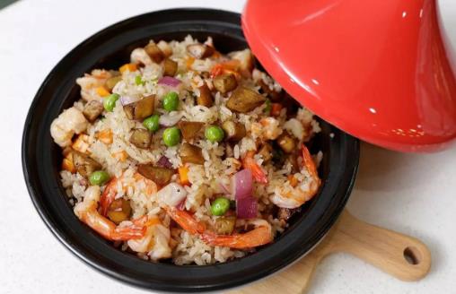 掌握幾個“炒飯”技巧，幫你做好小吃攤，從簡從速的做出