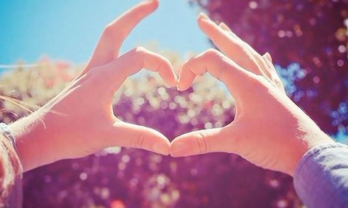 女人，對你動了真情的男人，才不會讓你受這三種委屈，請