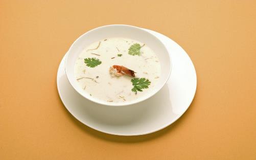 蒸出來的雞蛋羹不鮮嫩 原來是加錯了水難怪不好吃