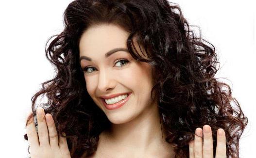 椰子油用途很廣泛 椰子油的生活小妙用