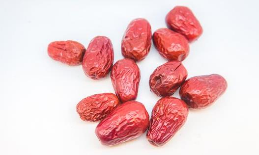 日食三棗長(zhǎng)生不老 關(guān)于吃紅棗的7個(gè)誤區(qū)
