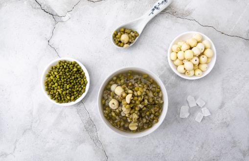 中藥與綠豆可否同時服用