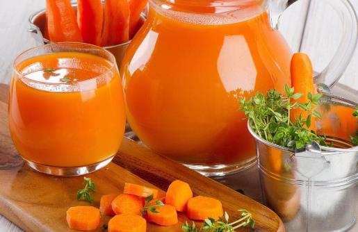 果汁涵蓋了水果的所有養分 推薦好喝的自制減肥果汁