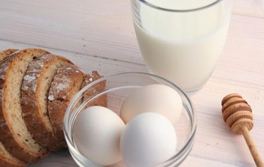 中學生的營養飲食 增高補鈣提高記憶力少不了