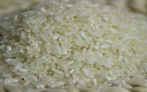 淘米水需要過濾后洗臉 淘米水功效大揭秘