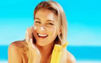 夏季助你美白防曬 多喝水選擇正確的防曬產品