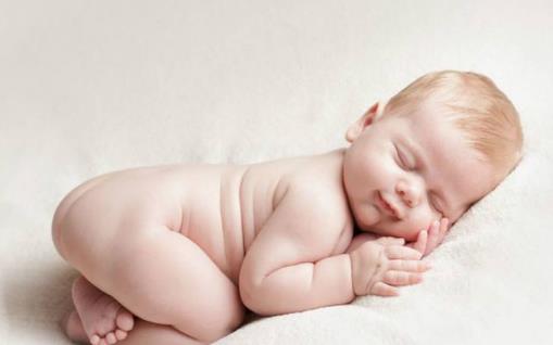 育兒知識(shí)儲(chǔ)備 不同形態(tài)的便便對(duì)應(yīng)寶寶健康問題