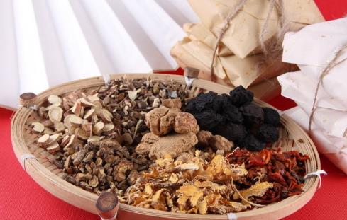 經(jīng)常煲中藥你煲的對(duì)嗎？ 可能令藥效減半