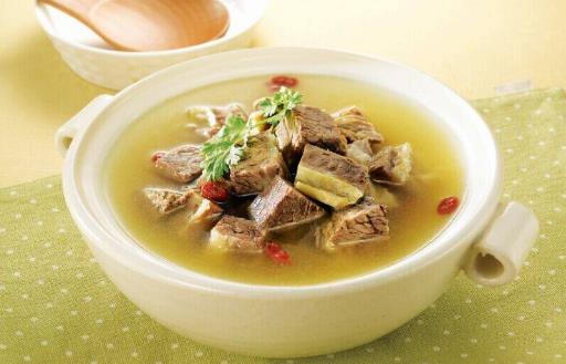 長(zhǎng)寶寶時(shí)間只吃軟食牙齒問(wèn)題多 寶寶吃硬食的咀嚼訓(xùn)練