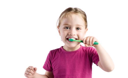 錯(cuò)誤的刷牙方式對(duì)牙齒的損害有多大?究竟應(yīng)該怎么刷!