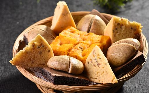 老人多吃粗糧好處多 吃粗糧多喝水纖維素不易消化