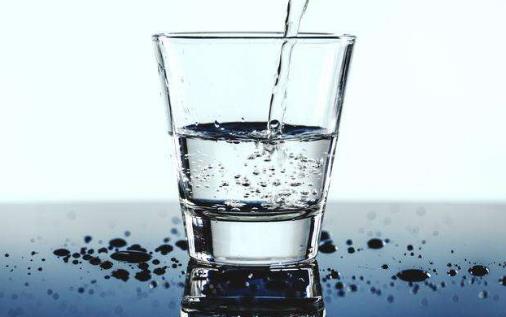 健康的喝水有利于身體健康 科學飲水的養生之道
