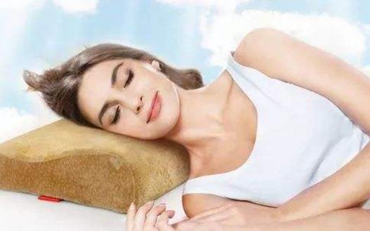 睡姿不正確很傷身 不想長眼角皺紋就別趴著睡