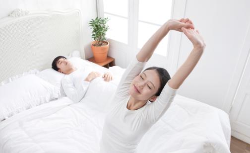 女人長期裸睡,會有什么影響?若符合這些要求,整晚睡得