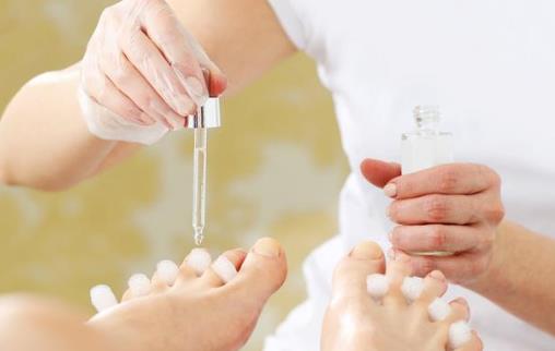 指甲上有豎紋是怎么回事？是好還是壞？聽聽專家怎么說