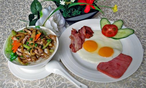 牛奶豆漿白米粥誰是早餐最好選擇 吃早餐有原則禁忌