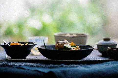 熬骨頭湯時，添熱水還是添冷水？做飯炒菜，記住這幾個烹