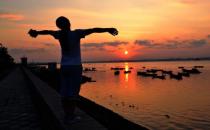 ?早起后養成好習慣能養生保健 最好姿態迎接新的一天