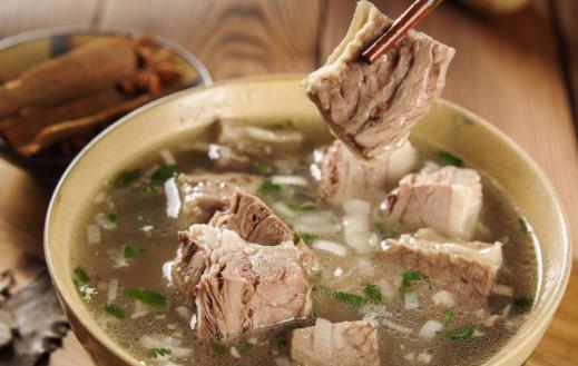 老年人健康吃肉法 多燉少炒注意搭配