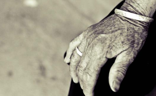 避免老人臭 擁有一個體面的老年生活